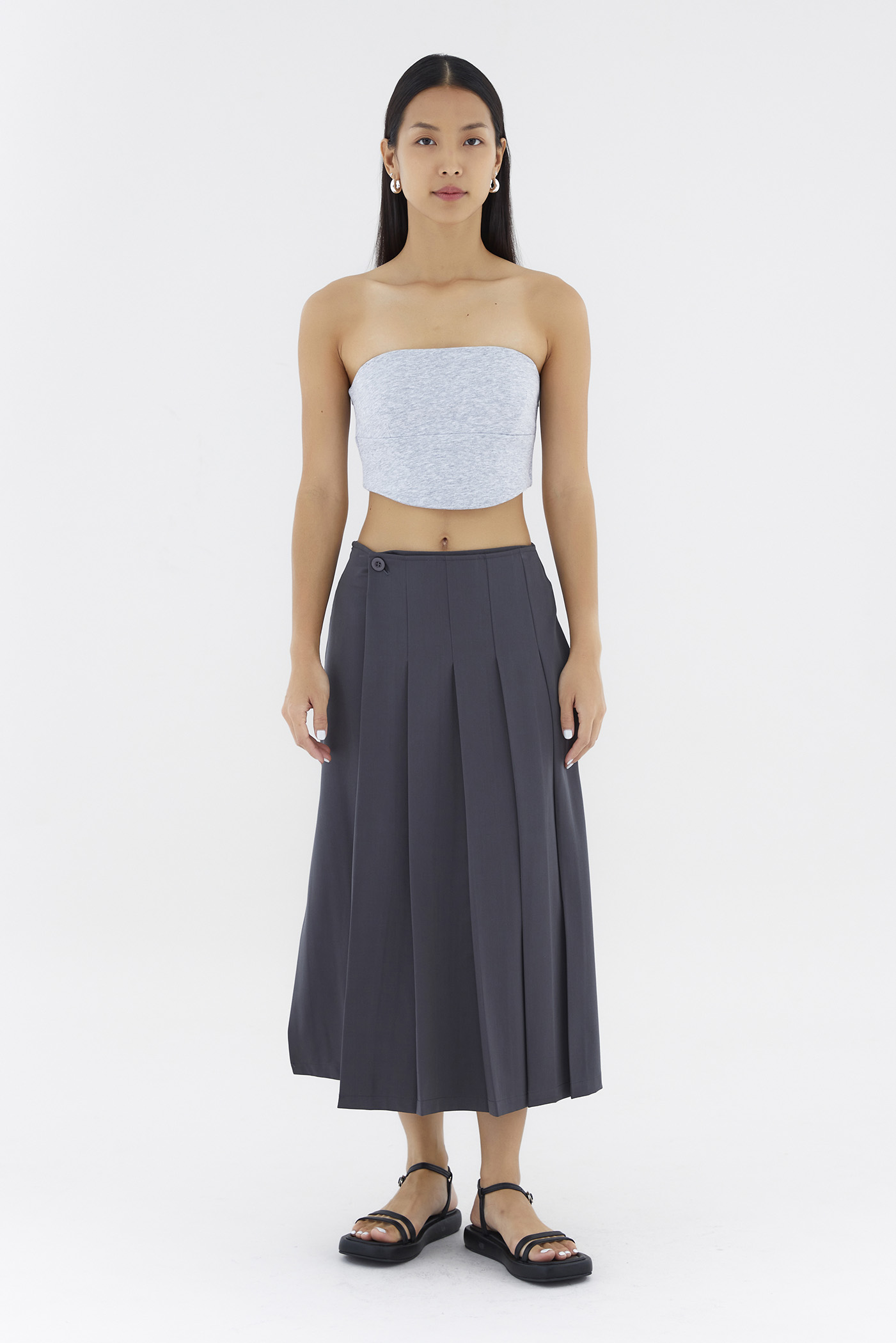 Mayce Mid-Rise Pleated Skirt | The Editor's Market