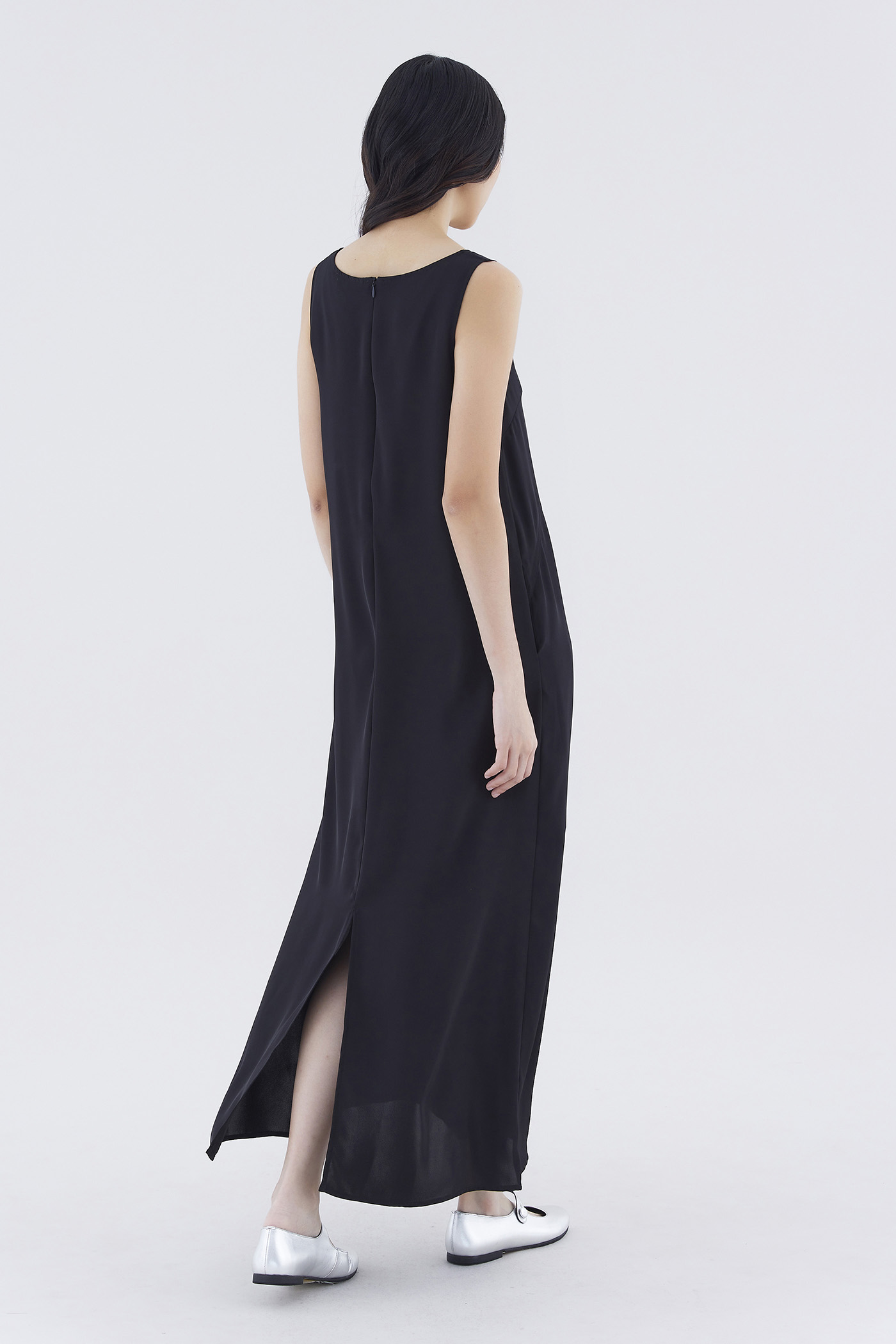 Kelfie Curve Waist Dress | The Editor's Market