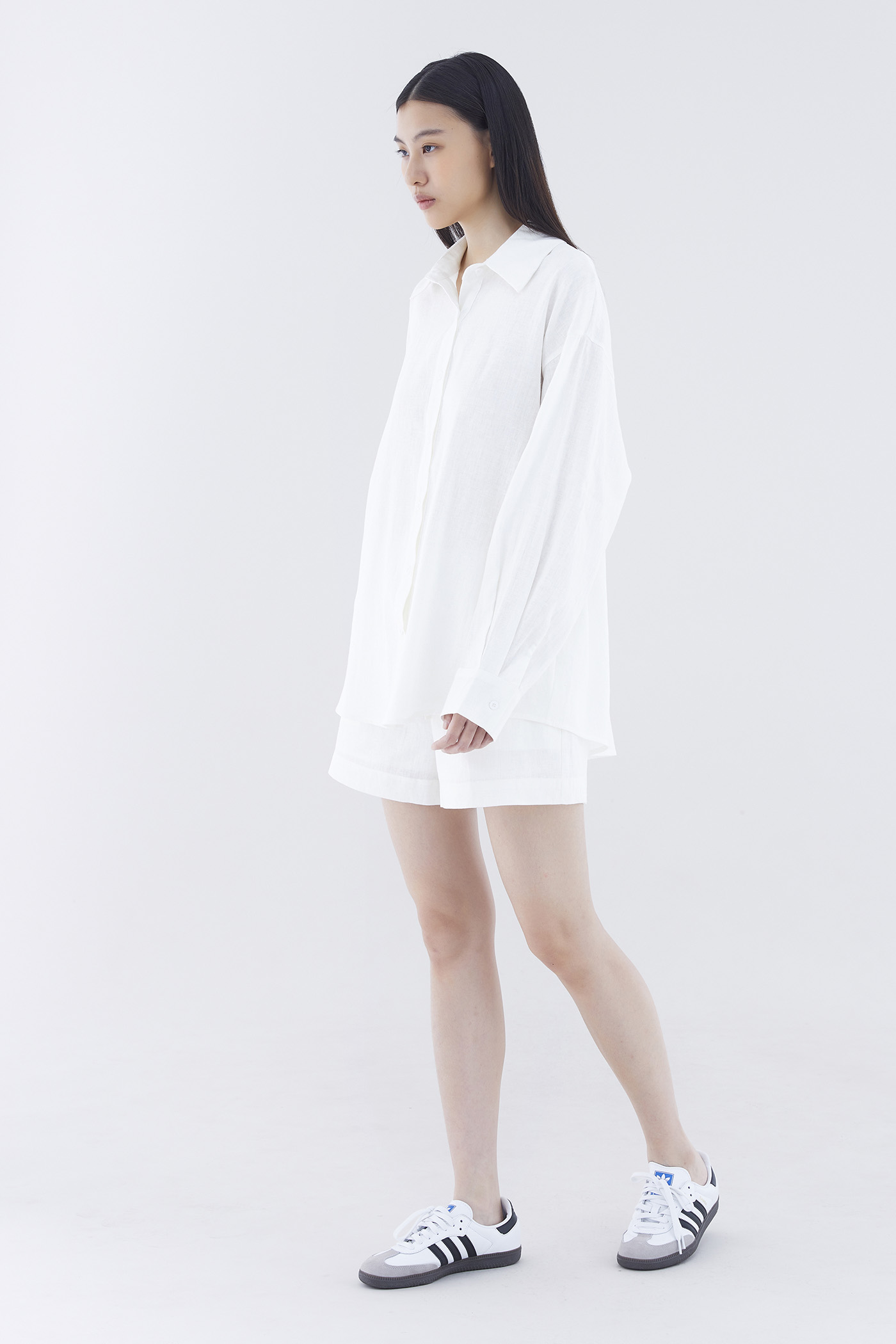 Malitta Linen Oversized Shirt | The Editor's Market