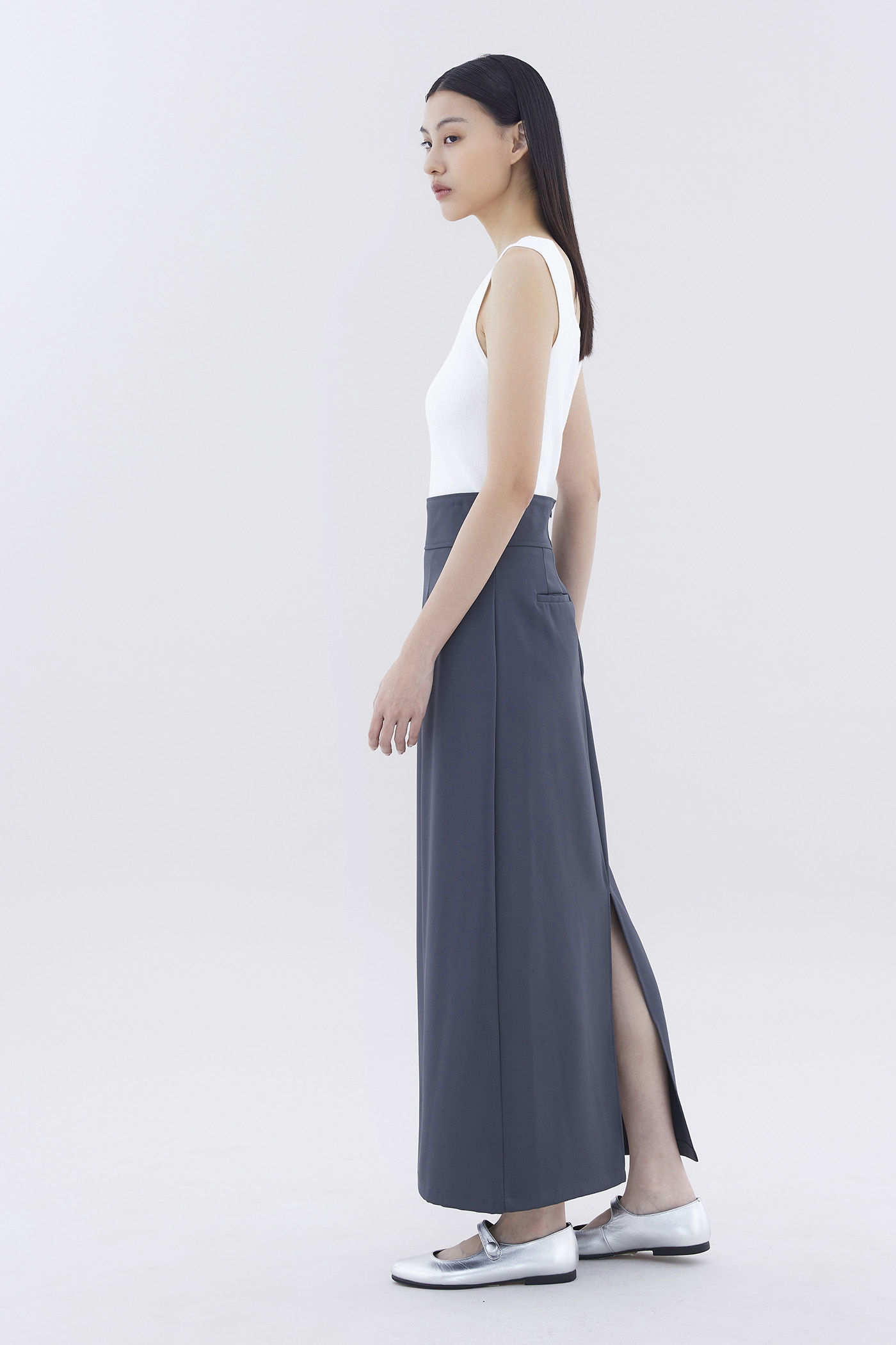 Descue High-Rise Straight Skirt | The Editor's Market