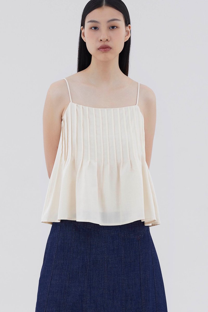 Trixcia Pleated Top