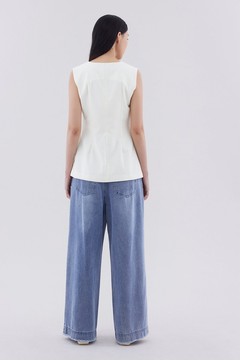 Romele Round-Neck Waistcoat