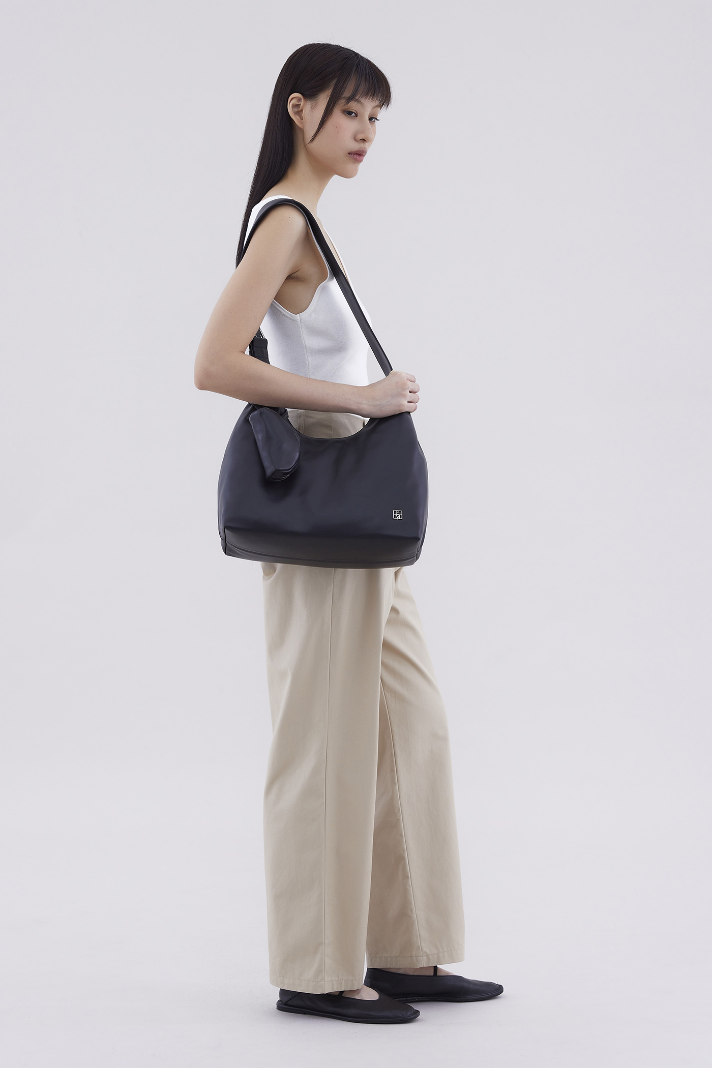 Large shoulder bag on sale