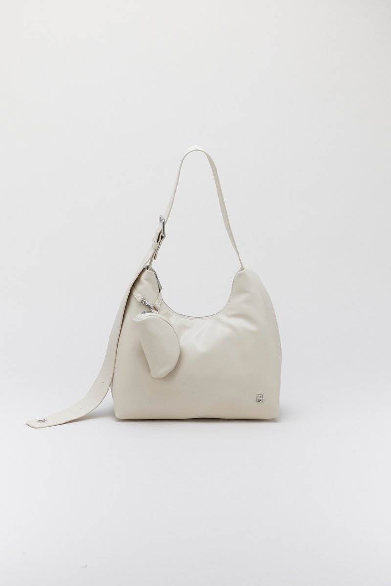 Jil Large Shoulder Bag