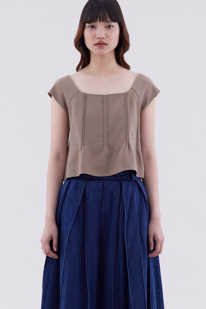 Malesha Pin-Tuck Top
