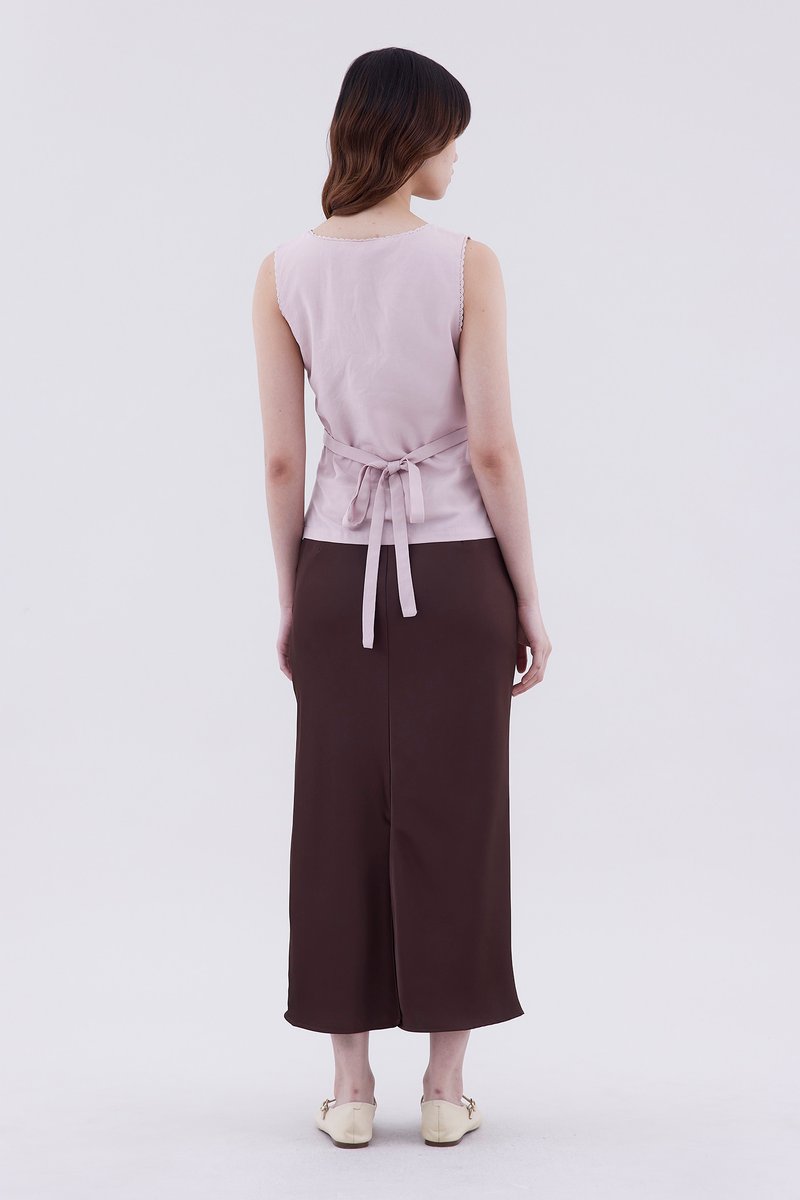 Deskan V-Neck Button-Front Top