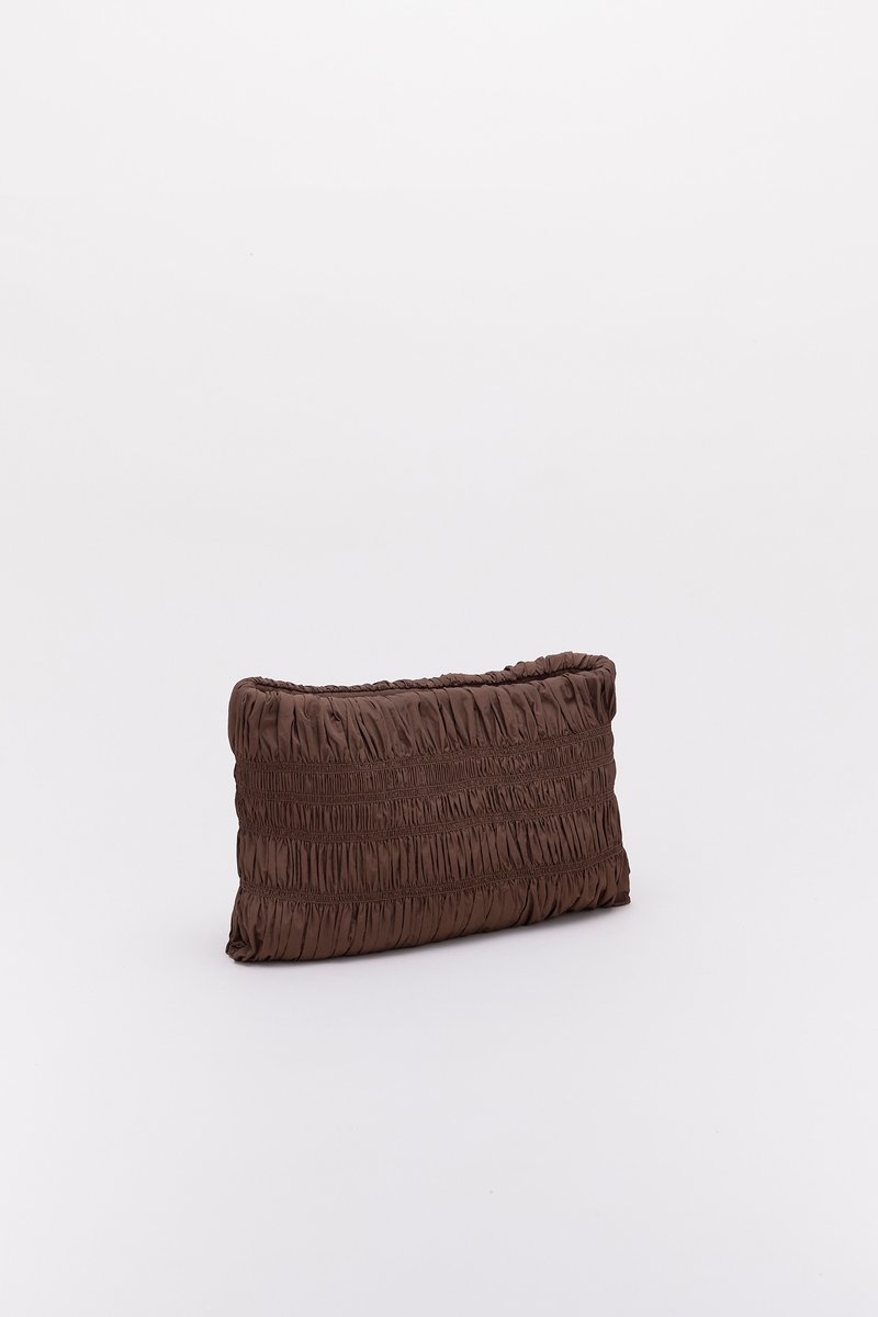 Shirr Laptop Pouch