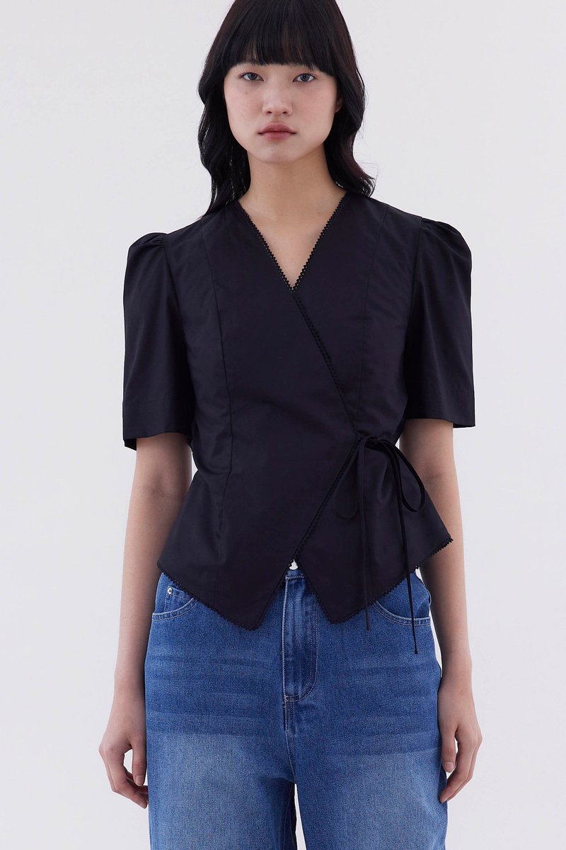Jemicah Wrap Top