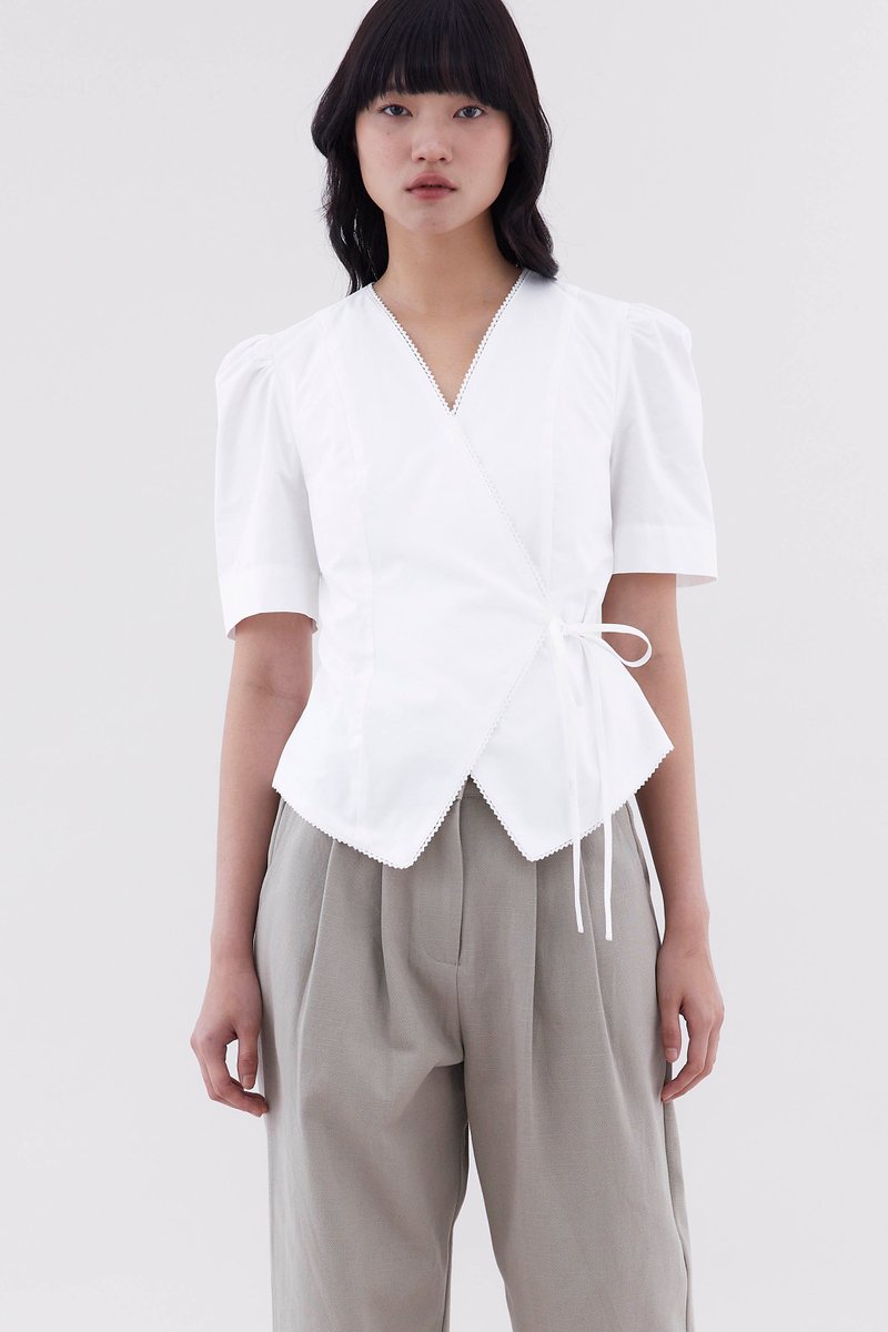 Jemicah Wrap Top