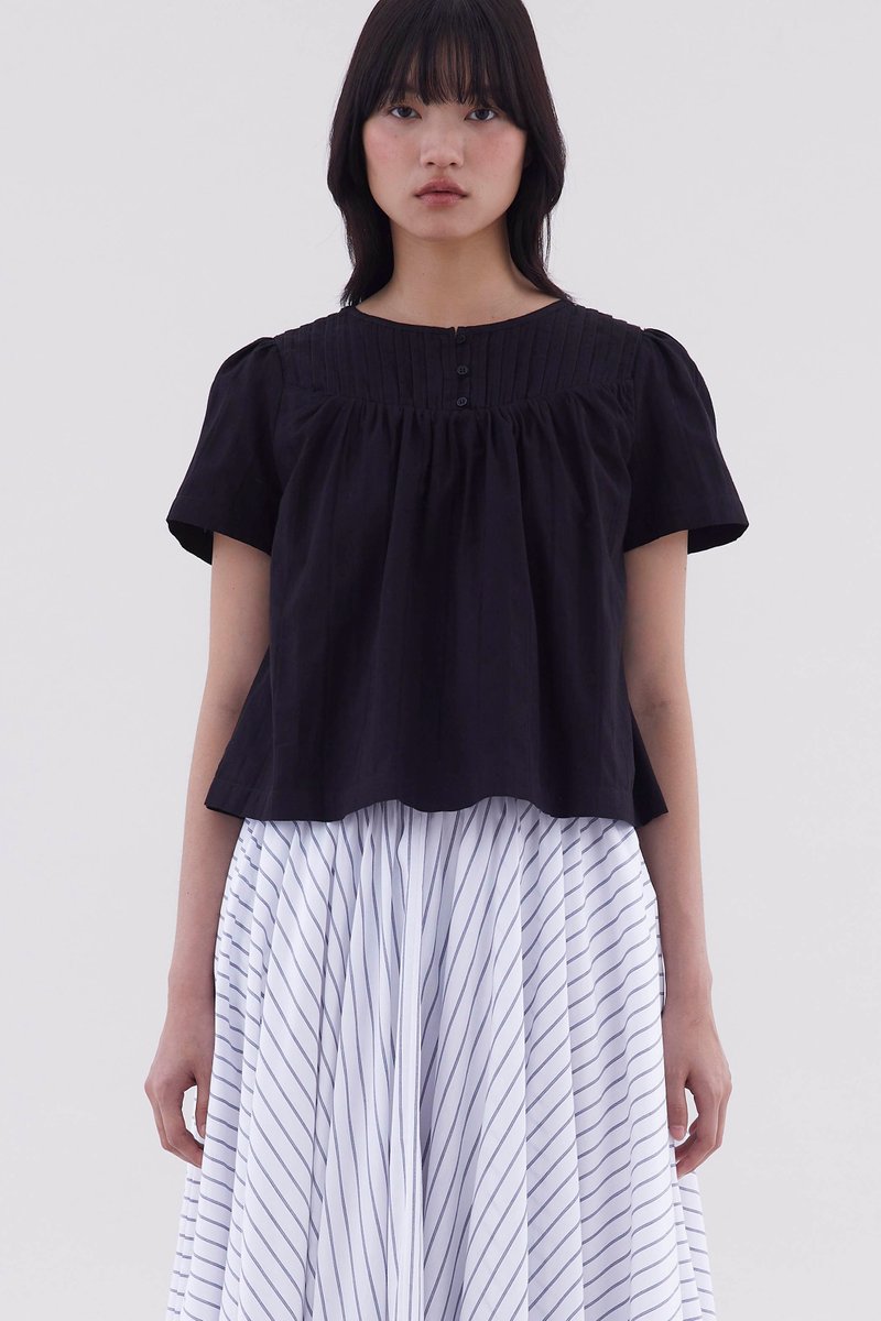 Laire Pin-Tuck Relaxed Top