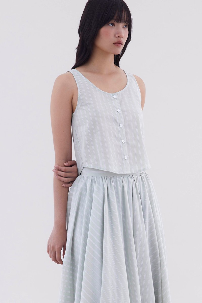Seleve Button-Down Relaxed Top
