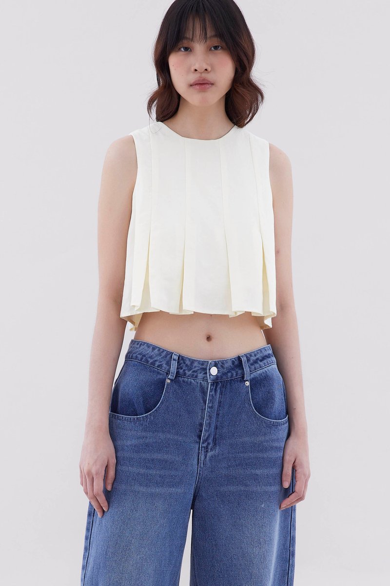 Lyno Pleated Top