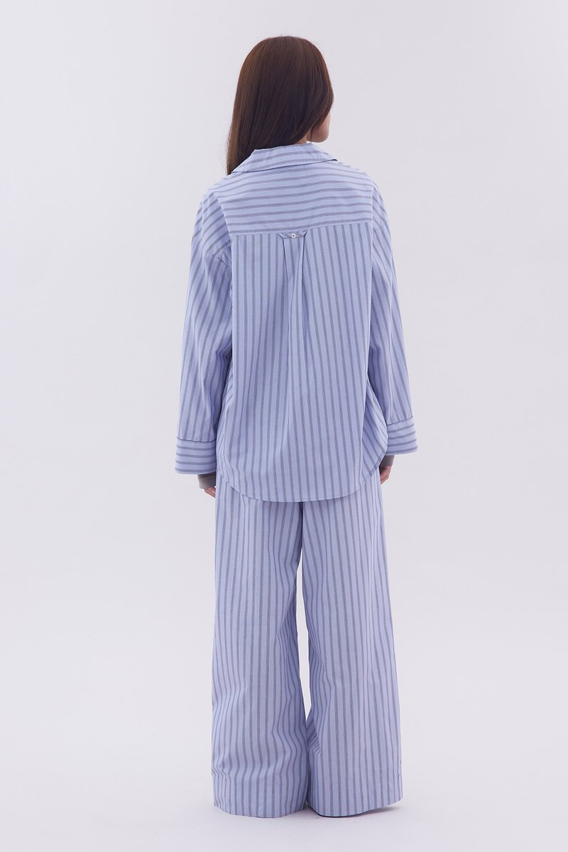 Notched Collar Oversized Shirt