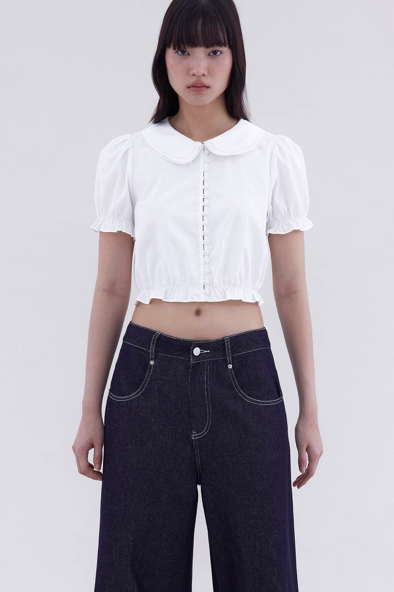 Mirane Peterpan-Collar Front Button Blouse