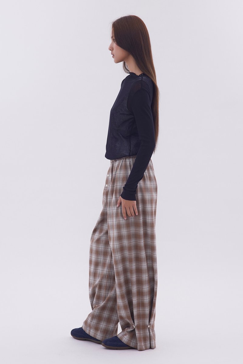 Checked Oversized Pants