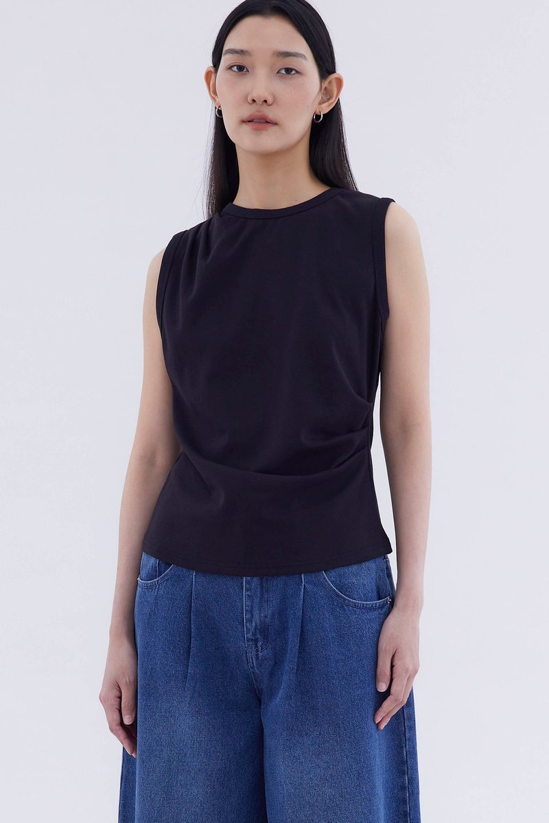 Wilma Relaxed Drape Tee