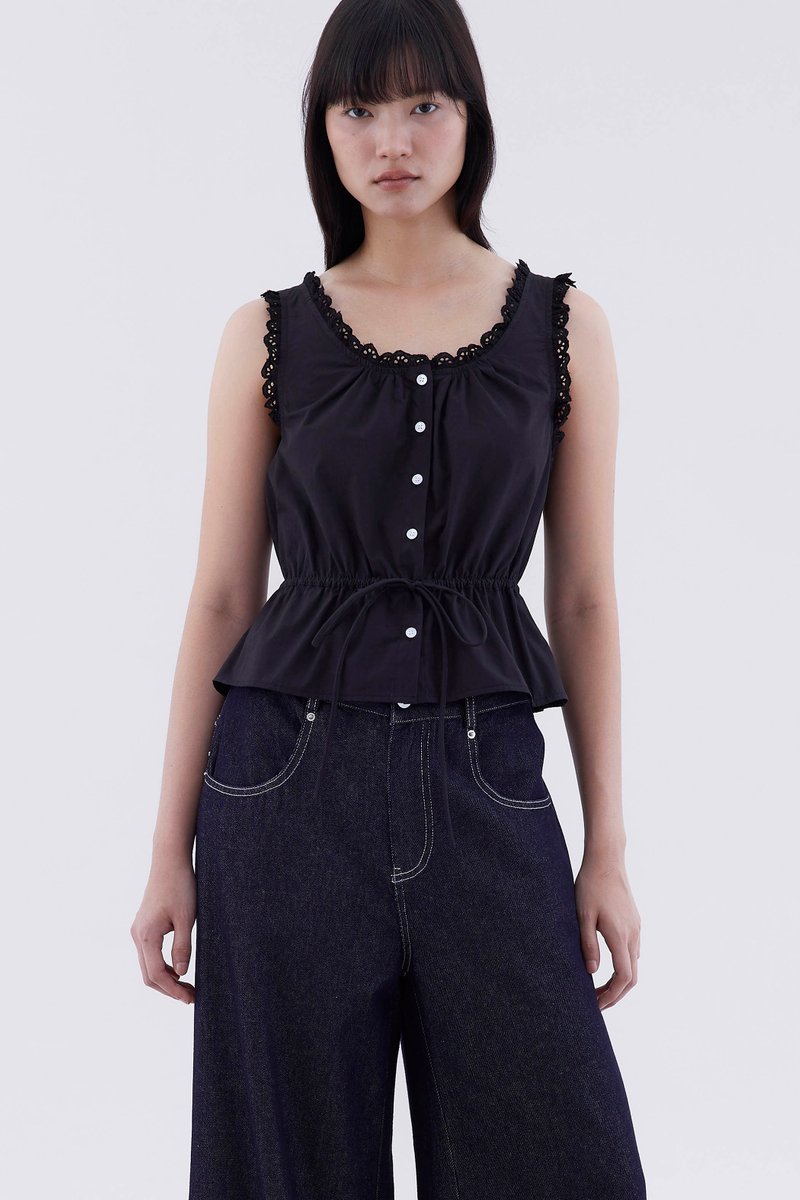 Leadow Lace-Trim Top
