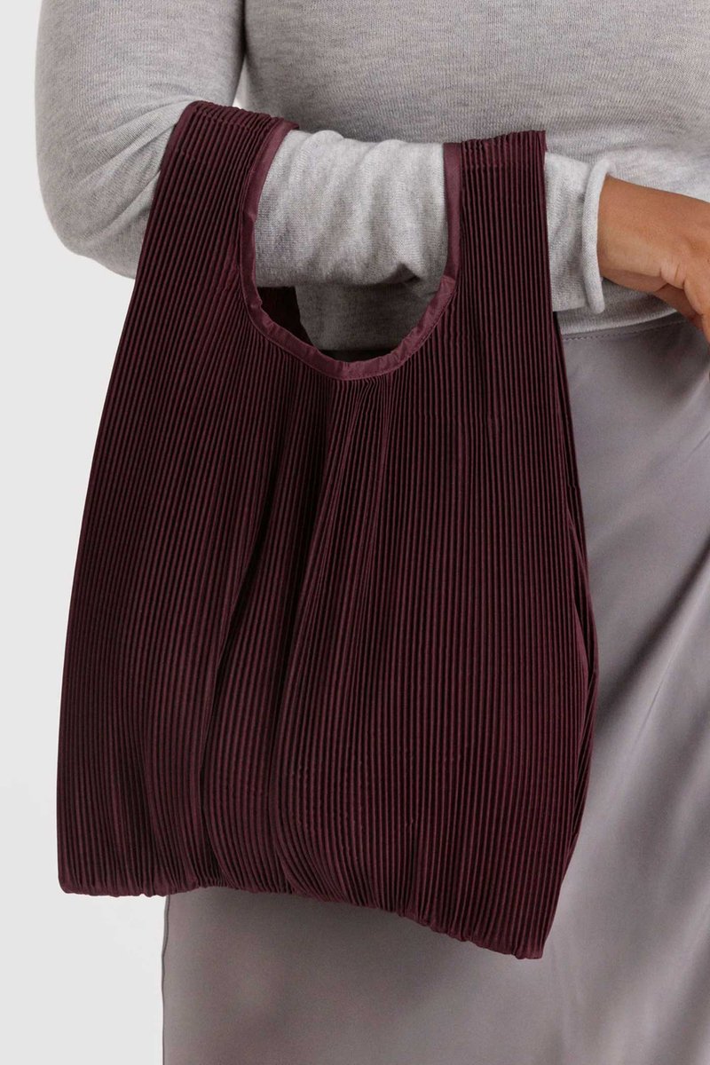 Baggu Pleated