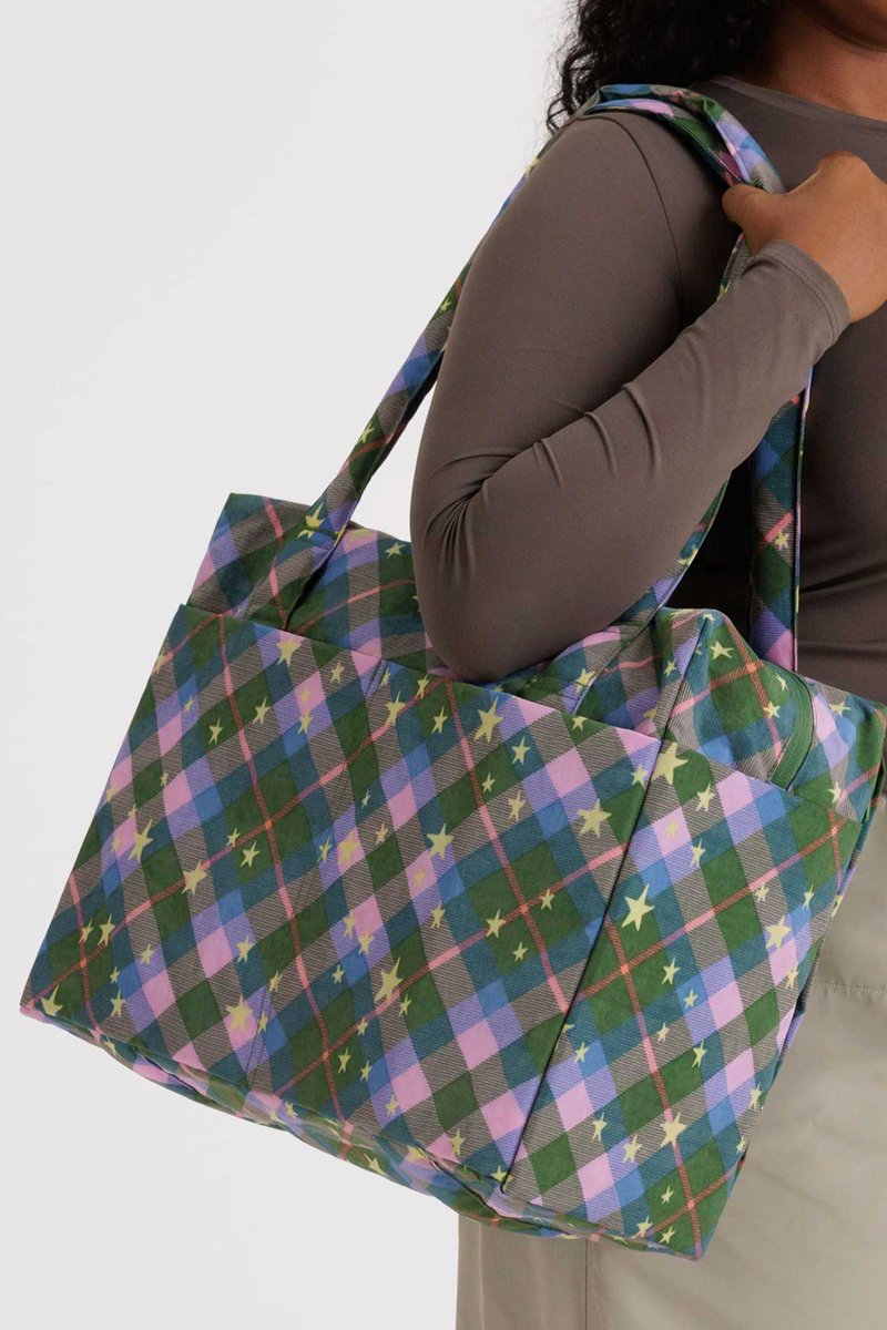 Baggu Small Cloud Carry-On