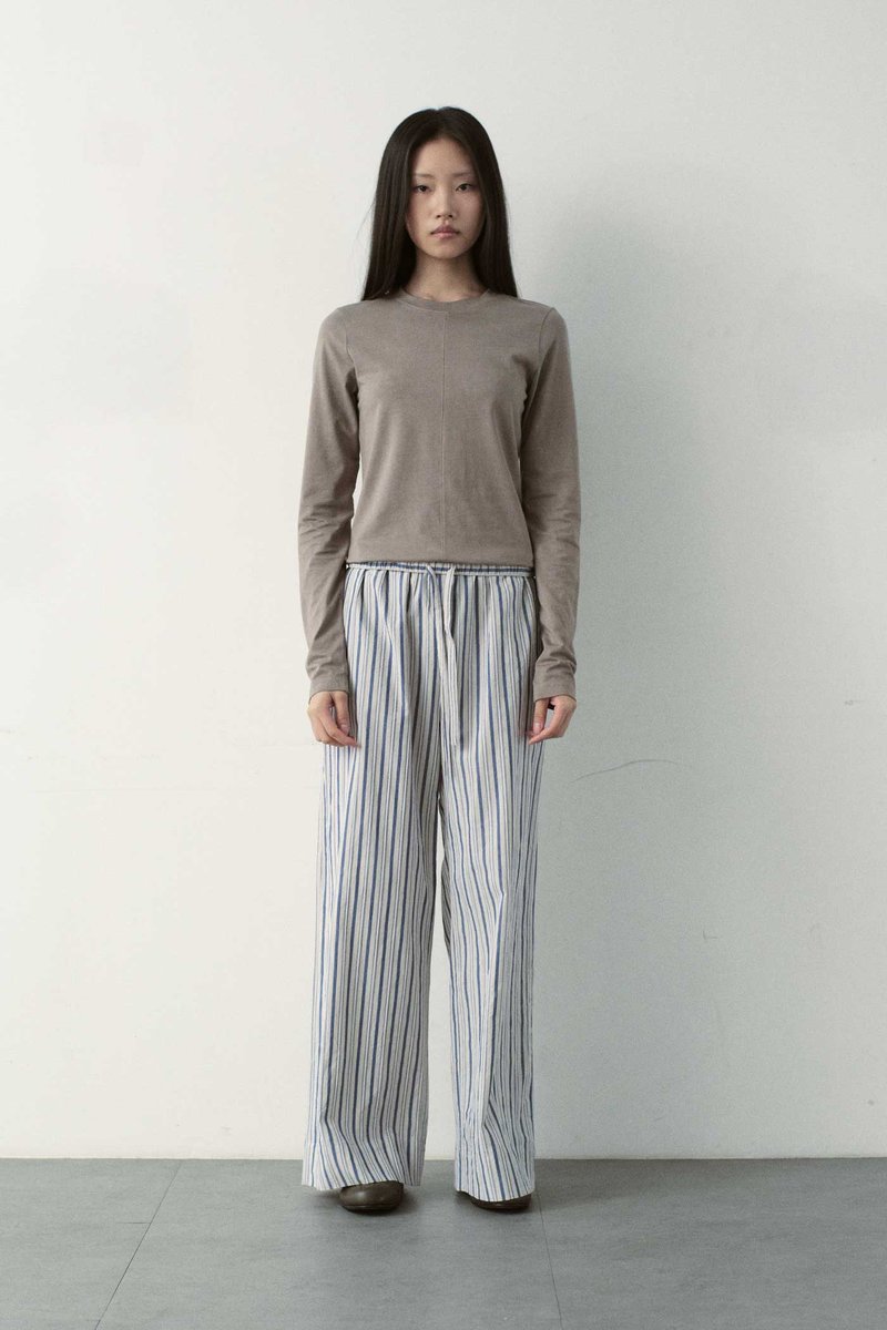 Rise Rise Classic Straight Leg Pants