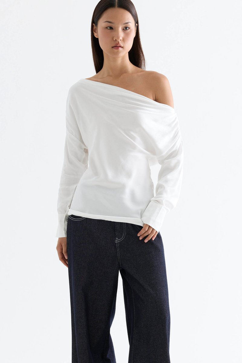 Camley Asymmetric Off Shoulder Top