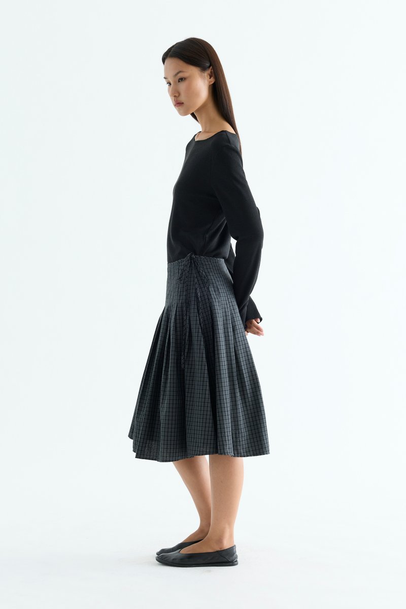 Lavena Pleated Half Skirt