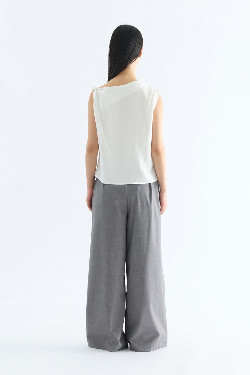 Feone Asymmetric Shoulder Top