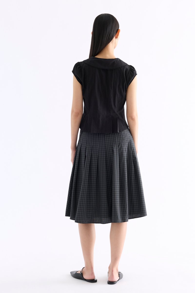 Mauvin Pleat Top