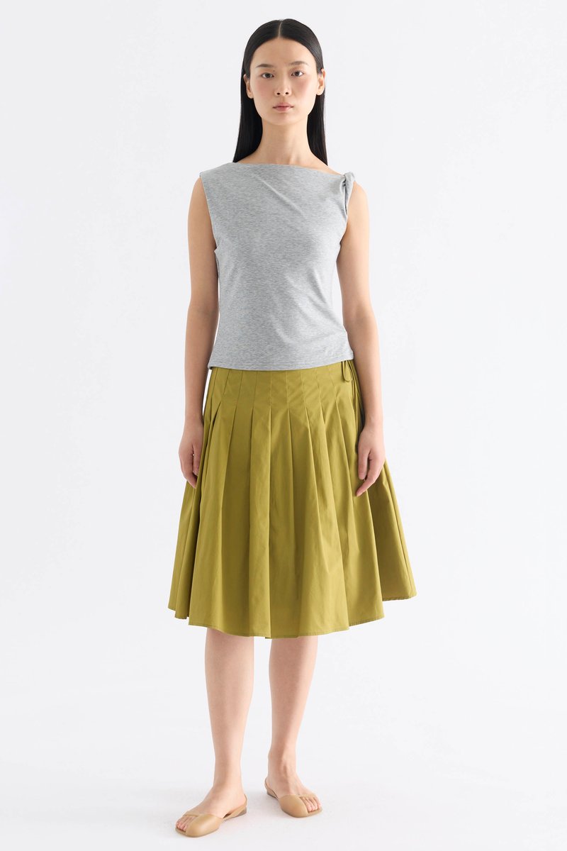 Lavena Pleated Half Skirt