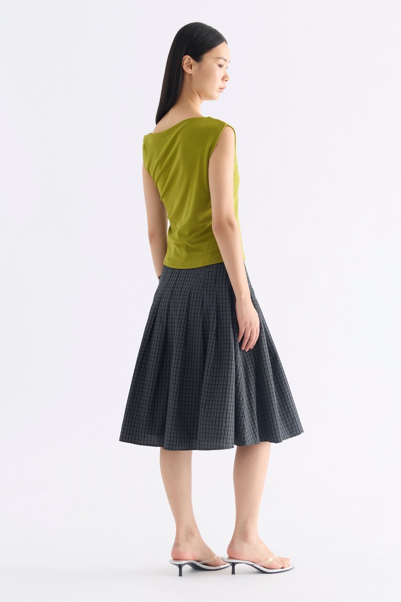 Lavena Pleated Half Skirt