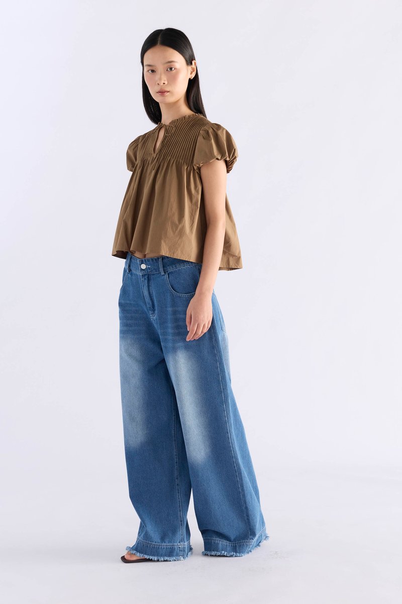 Drenna Swing Top