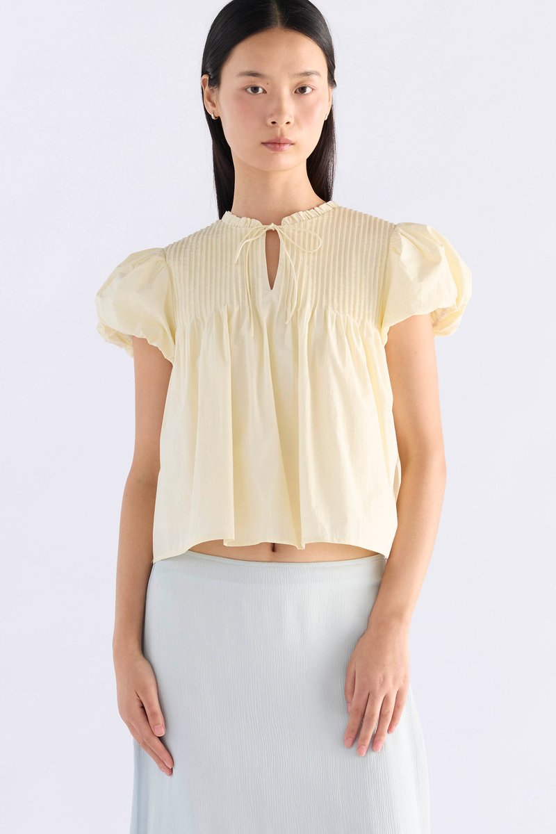 Drenna Swing Top