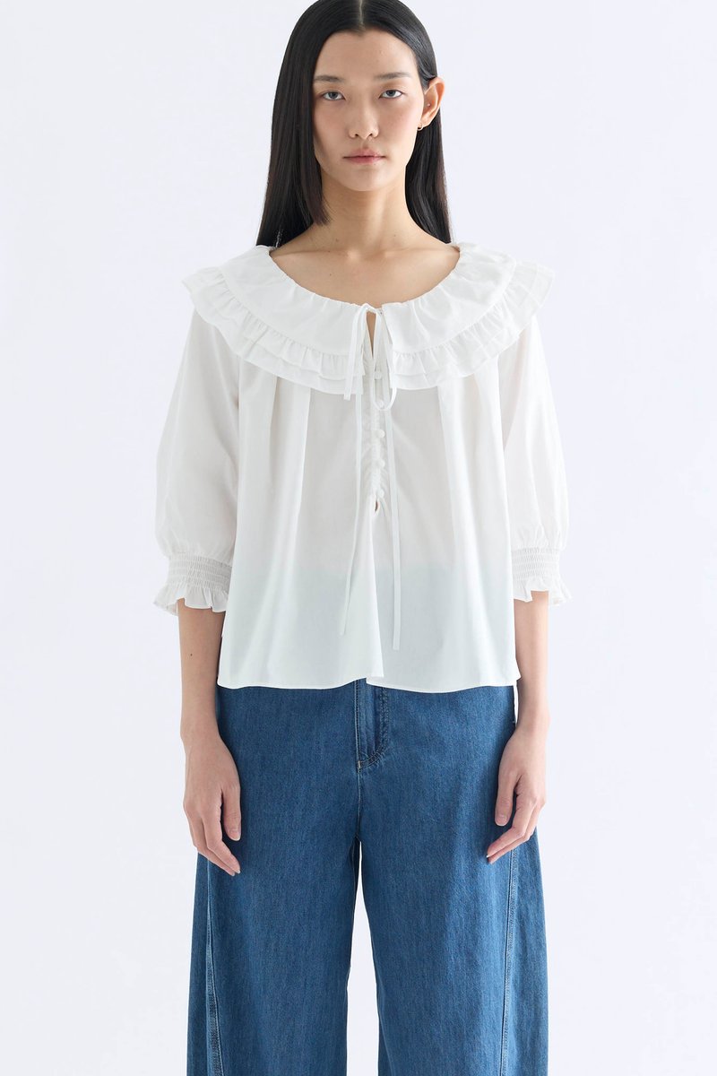 Calla Bib Collar Blouse