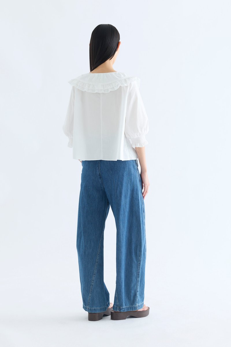 Calla Bib Collar Blouse