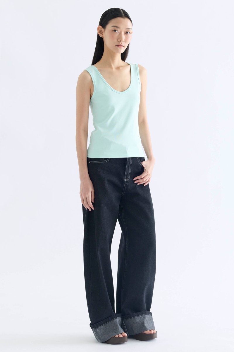 Tara V Neck Tank