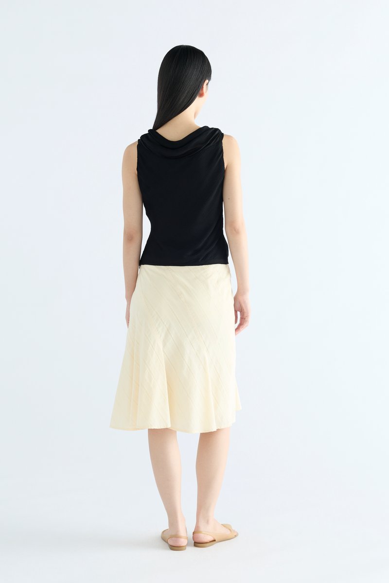 Cassi Drape Fitted Top