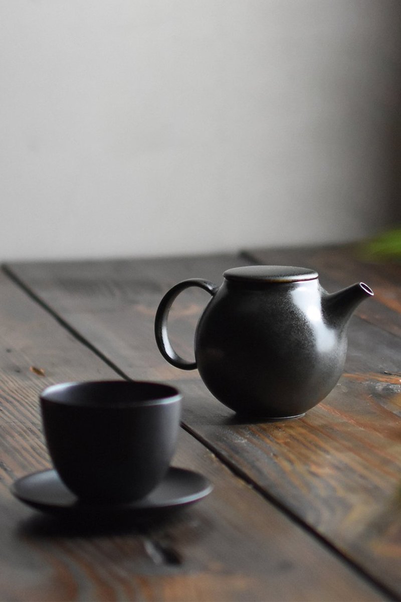 Kinto Pebble Teapot
