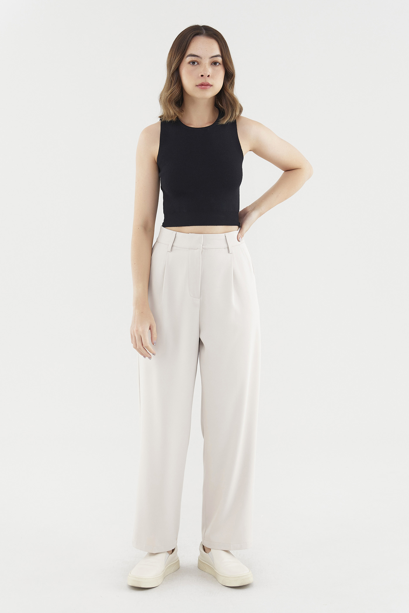 Ricca Tapered Pants | The Editor's Market